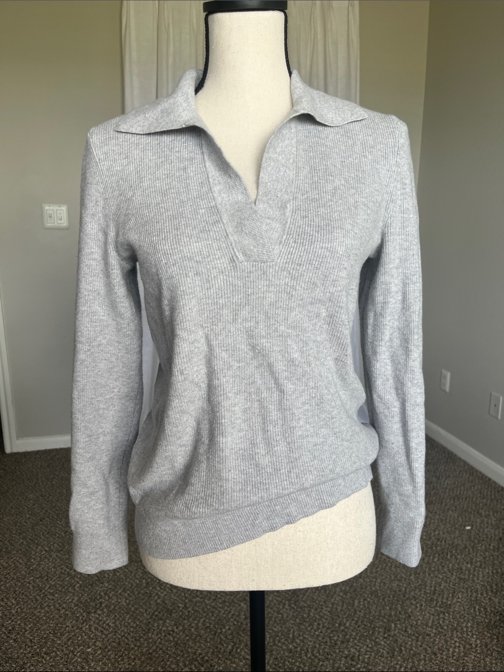 Banana Republic Cotton Blend Light Grey Stretch Collared Long Sleeve Sweater S
